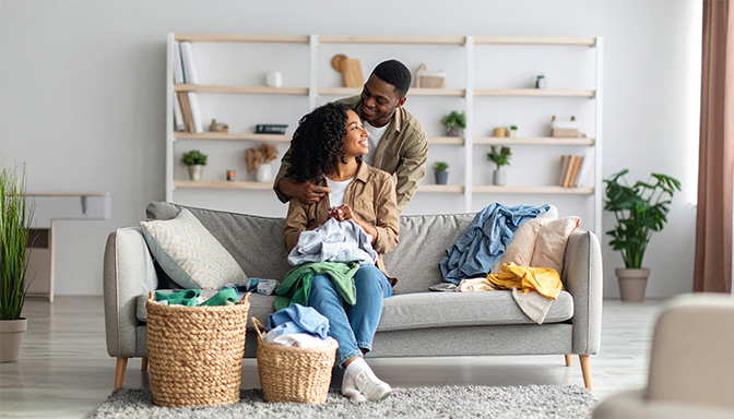 couple dividing household tasks